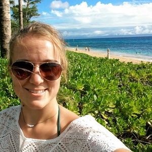 Meet your Posher, Erin